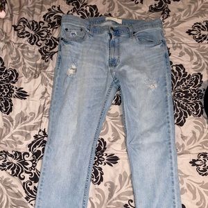 Hollister men’s jeans